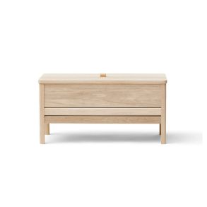 Form & Refine A Line Storage Bench 90