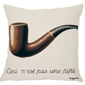 Poulin Design Magritte Pude - La Trahison Des Images (1929)