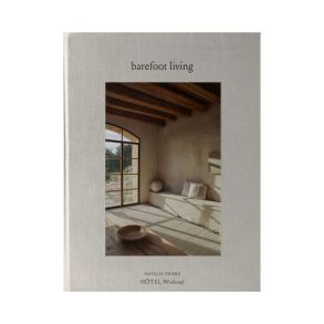New Mags Barefoot Living Book