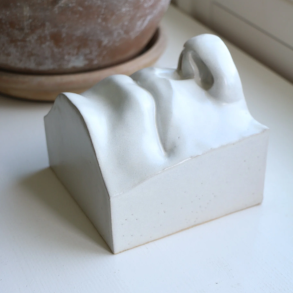 Laoru Laoru Bookend Mouth