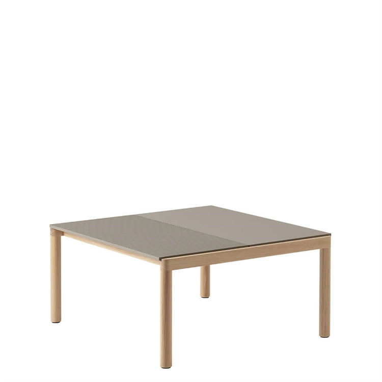 Muuto Couple Coffee Table 2 Plain 80 X 84 - Taupe/Mørk Olieret Eg Taupe/Oak