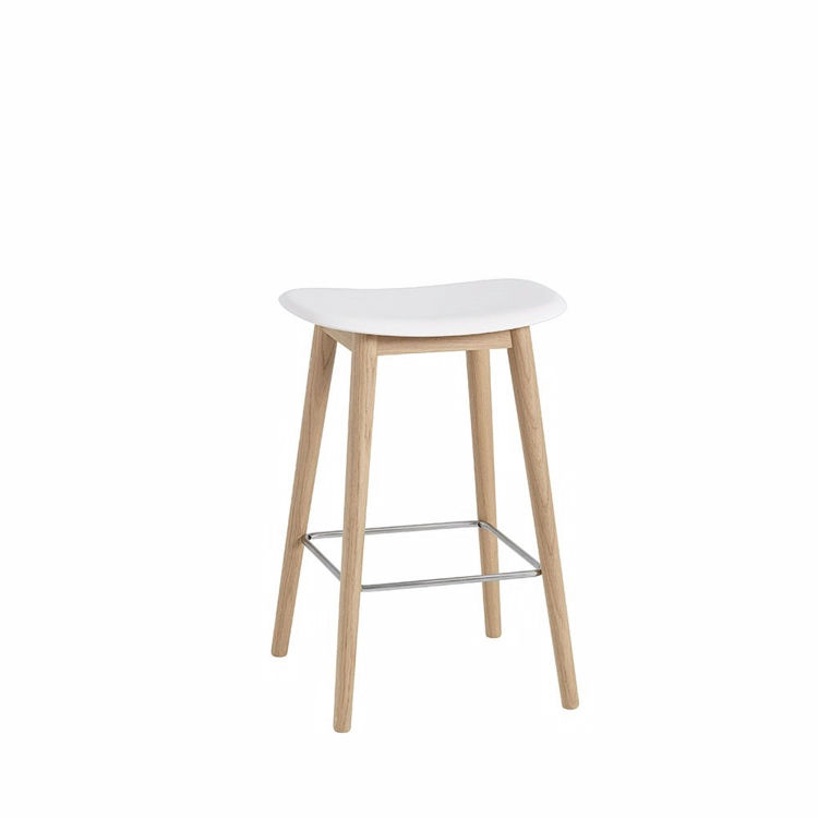 Muuto Fiber Barstol Træ Hvid Uden Ryglæn | Muuto Variant: 65 cm