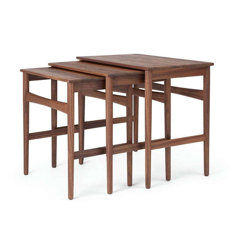 Carl Hansen & Søn CH004 Nesting Tables Olieret Valnød