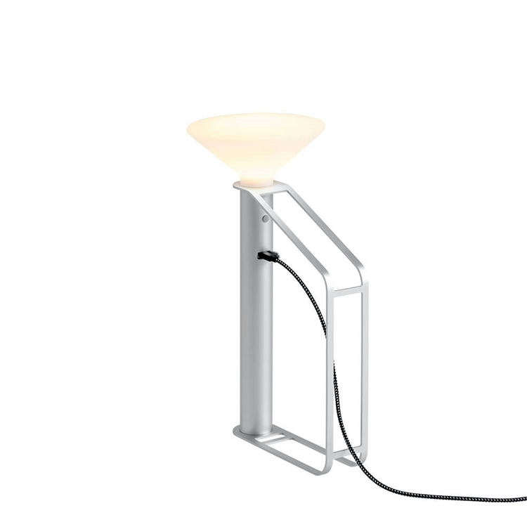 Muuto Piton Transportabel Lampe Aluminum