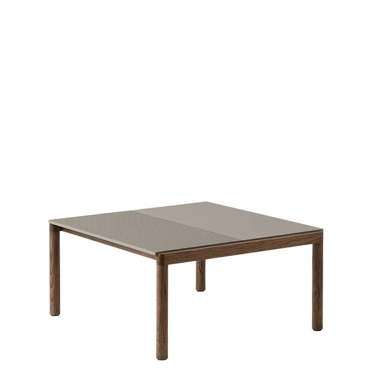 Muuto Couple Coffee Table 2 Plain 80 X 84 - Taupe/Mørk Olieret Eg Taupe/Dark Oiled Oak