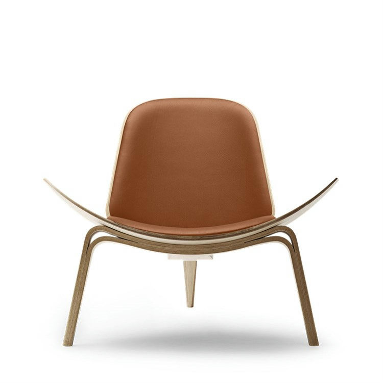 Carl Hansen & Søn CH07 Skalstolen Læder Hvidolieret Eg Thor 307 (Cognac)