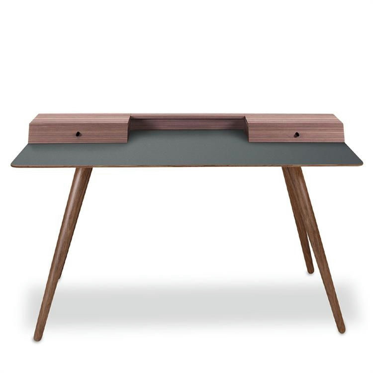 PBJ Designhouse Stick Skrivebord Walnut/Verde Fenix 750