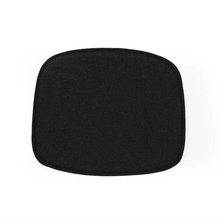 Normann Copenhagen Sædehynde til Form Stole - Black